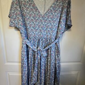 BloomChic Blue Floral V-Neck Dress